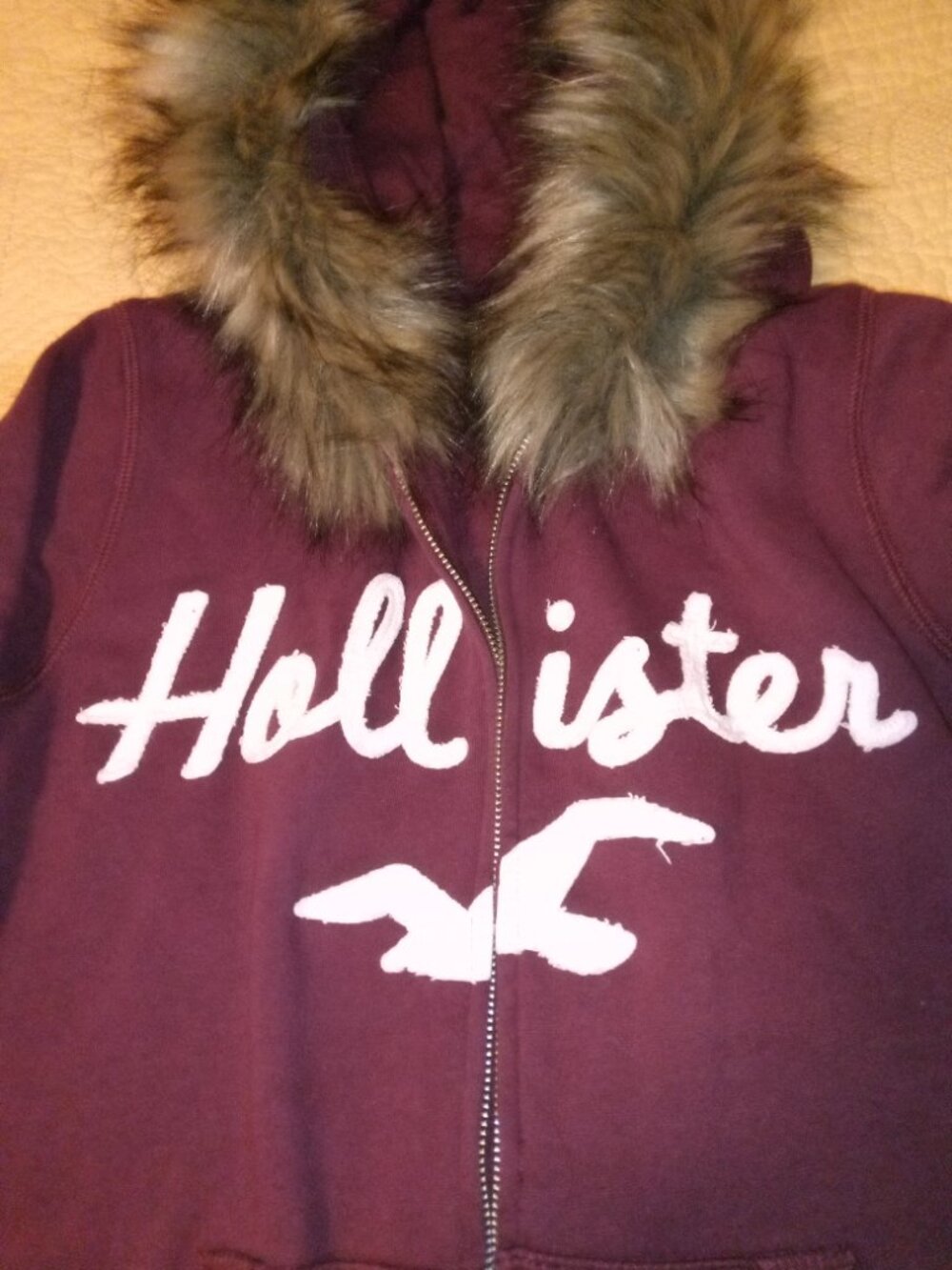 Hollister Womens Maroon Zip-Up Hooded Jacket with Faux Fur Trim